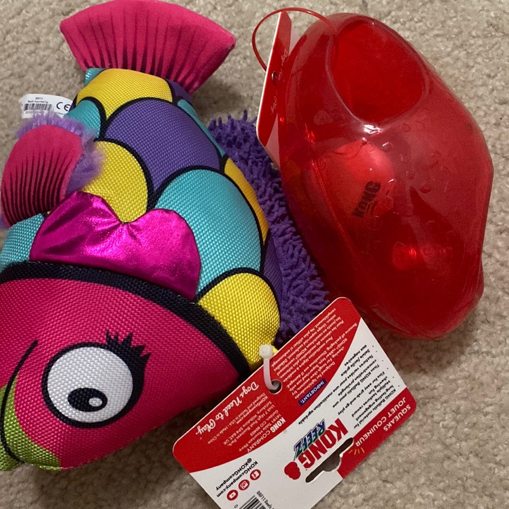 Pet toys for sale, two items. New!